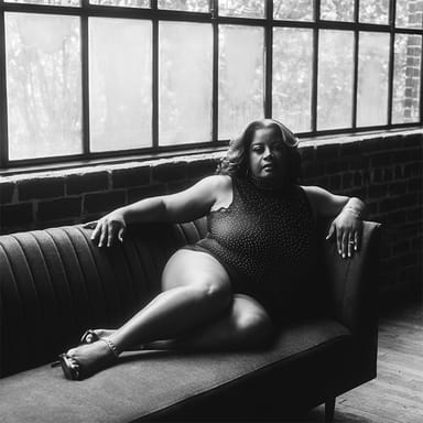 VIP Private Boudoir Photoshoot with Champagne