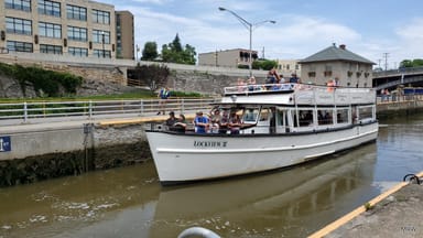 Scenic Cruise Through the Erie Canal