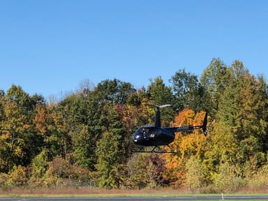 Private Fall Foliage Helicopter Tour of the Hudson Valley Aboard a Robinson R44