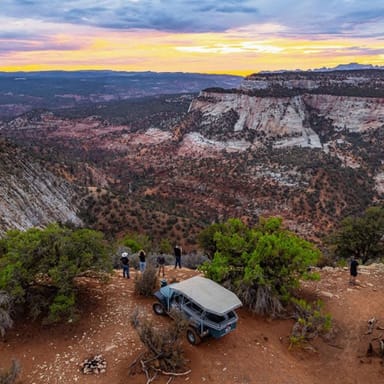 Hidden Zion Cliffs Sunset Jeep Tour