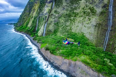 Kohala Coast Volcanoes and Waterfalls Rainbow Helicopter Tour