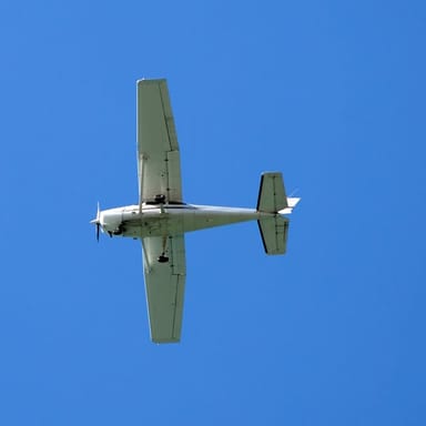 Learn to Fly a Cessna