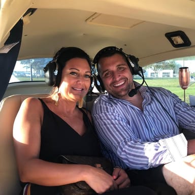 Romantic Airplane Tour with Champagne