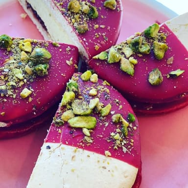 Midtown Walking Food and Drink Tour