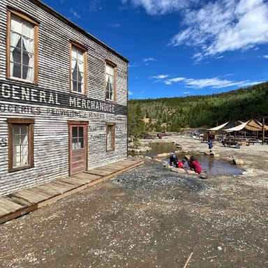 Rocky Mountain Historic Mine Tour with Gold Panning