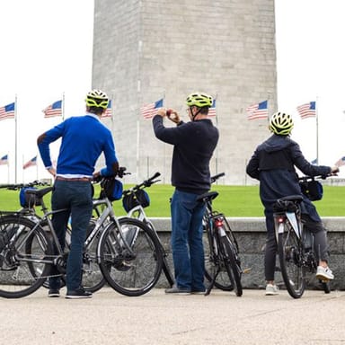 Monuments and Memorials Bike Tour
