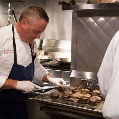 Napa Valley Wine Train: Gourmet Weekend Lunch