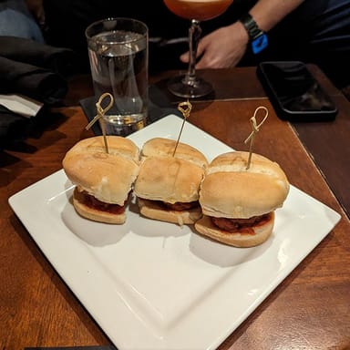 Nashville’s Speakeasies Food and Cocktail Tour