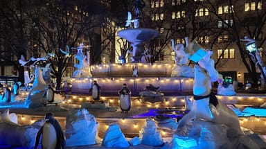 NYC Holiday Walking Tour: 5th Ave, Rockefeller Tree, and Christmas Village