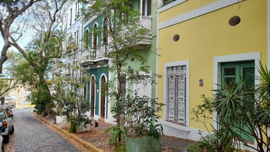 Old San Juan Sightseeing and Rainforest Tour
