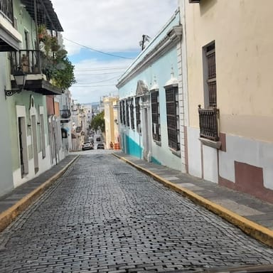 Old San Juan Sightseeing and Rum Distillery Tour