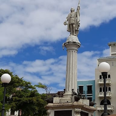 Private Old San Juan Sightseeing and Rainforest Tour
