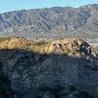 The Hidden Trails of Griffith Park E-Bike Tour