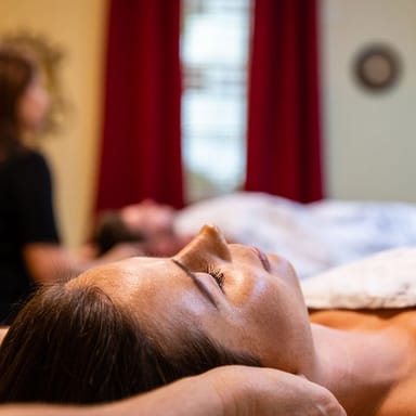 Corrective Organic Facial with LED Therapy