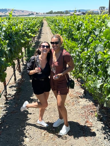 Sonoma’s Hidden Gems: Small Group Winery Tour for Two with Lunch