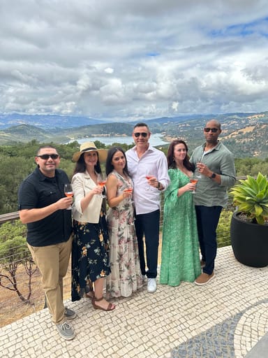 North Sonoma’s Hidden Gems: Small Group Winery Tour for Two with Lunch