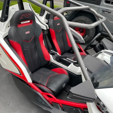 Manual Polaris Slingshot SL Rental in Las Vegas