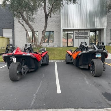 Manual Polaris Slingshot SL Rental in Las Vegas