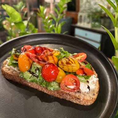 Dinner, Drinks, and Prohibition Walking Food Tour