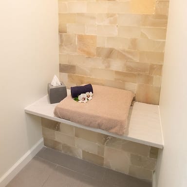 Meditative Salt Therapy Session