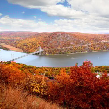 Shared Hudson Valley Fall Foliage Helicopter Tour for Two