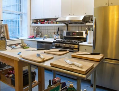 Intimate Three-Course Spanish Cooking Class