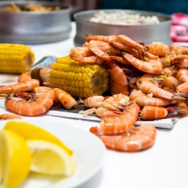 Shrimp Boil Cabaret in New Orleans