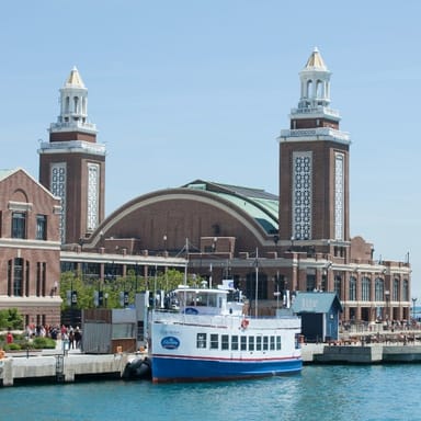 Spectacular Sightseeing Cruise on Lake Michigan