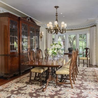 Ewing Mansion and Southfork Ranch Tour