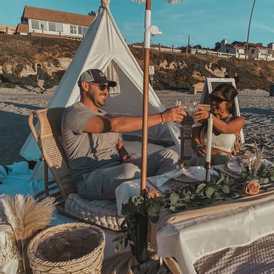 Private Sunset Picnic for Two in San Diego