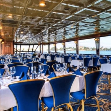 StarLite Sapphire Yacht Scenic Dinner Cruise