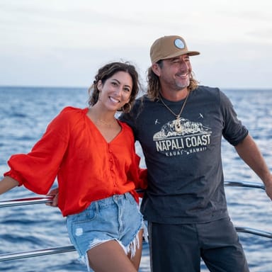 Napali Coast Power Catamaran All-Inclusive Sunset Dinner Cruise