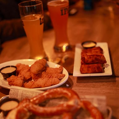 Historic Boston Taverns Tour with Ferry Ride