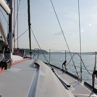 Lake Escape Sailing Cruise on Lake Travis