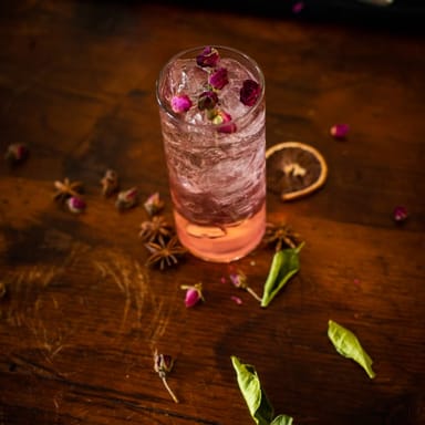 Virtual Cocktail Making Class for Two with Kit