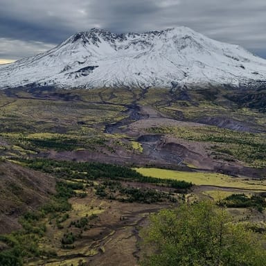 Mount St. Helens Hiking Tour