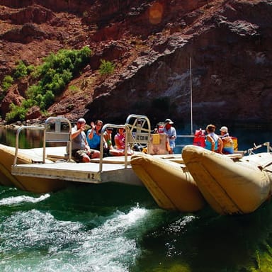 All-Inclusive Hoover Dam Tour and Float Trip