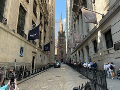 Financial District and World Trade Center Art and Architecture Tour