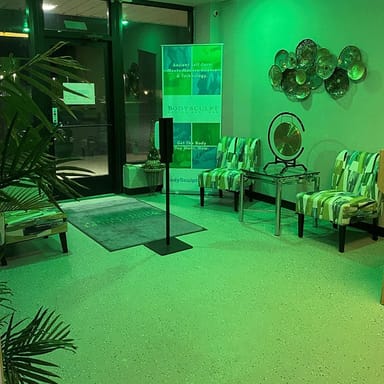 Ultimate Signature Facial