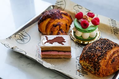 Downtown Donut and Dessert Tour in Detroit