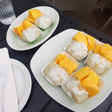 Bites of the World: Uptown Street Food Tour