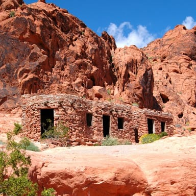 Valley of Fire Adventure with Admission to the Lost City Museum