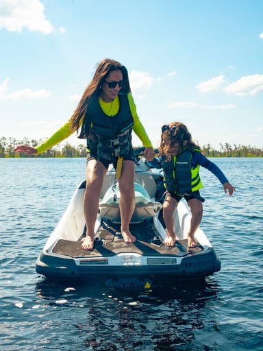 Thrilling Jet Ski Rental in Orlando’s Lake District